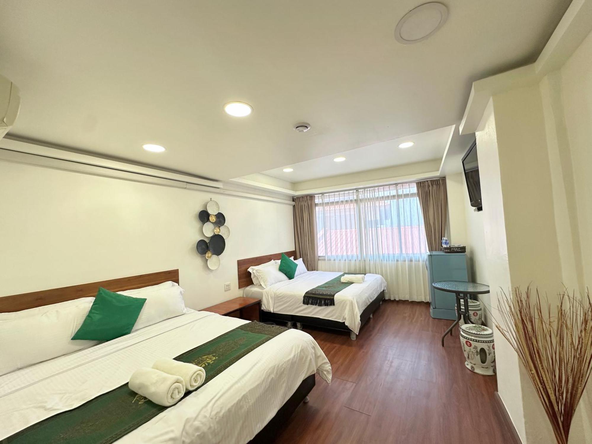 Longzhu Guesthouse Bangkok Buitenkant foto