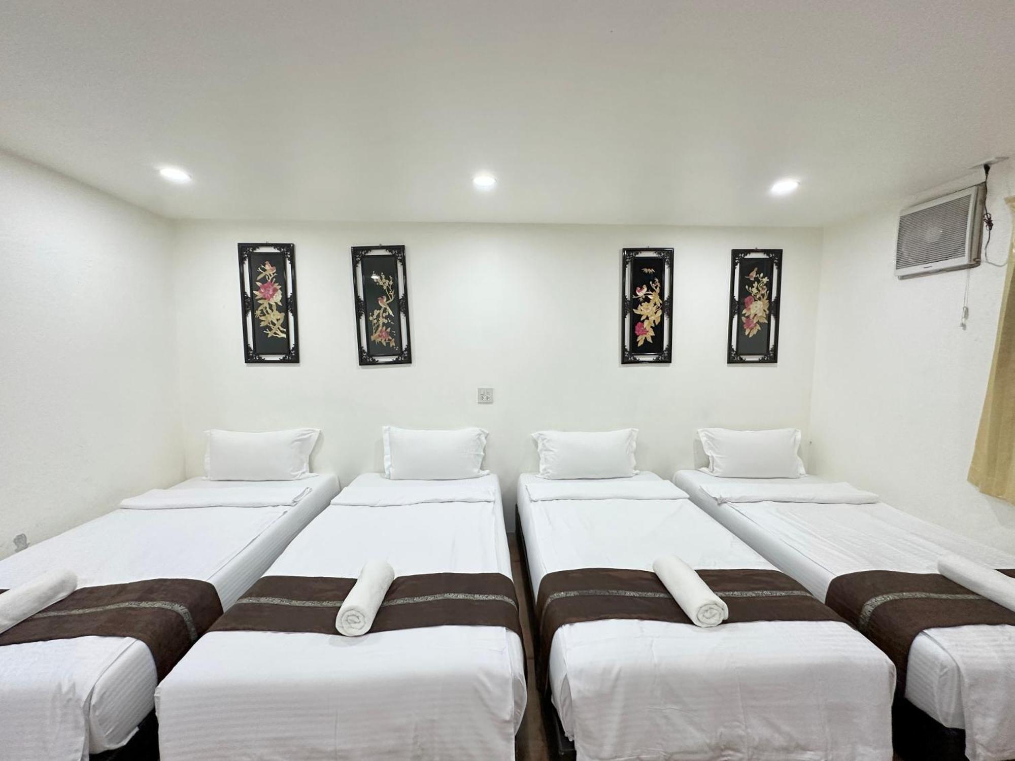 Longzhu Guesthouse Bangkok Buitenkant foto